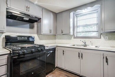 110 E Fm 120, Pottsboro, TX 75076 - photo 6