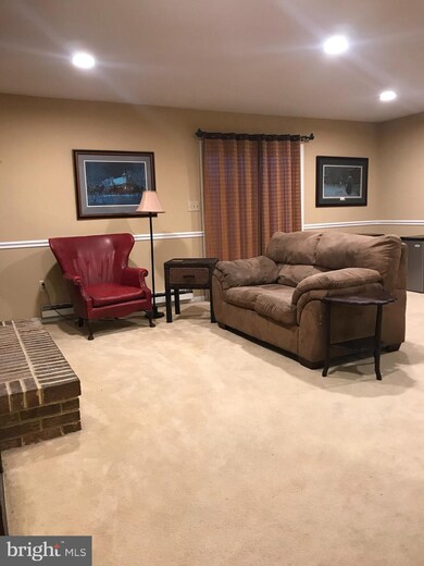 1420 Outer Dr, Hagerstown, MD 21742 - photo 4