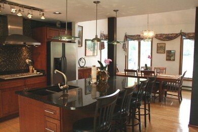 27 Outlook Ave, Peabody, MA 01960 - photo 5