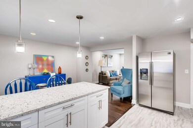 1113 Wildwood Pkwy, Baltimore, MD 21229 - photo 4