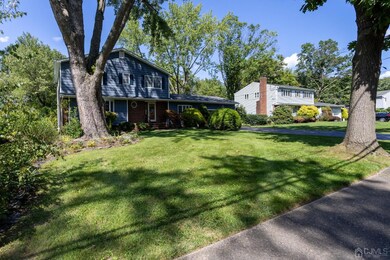 31 Sheffield Rd, East Windsor, NJ 08520 - photo 3