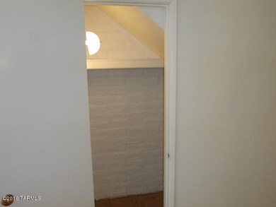 Lower Closet