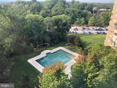 Radnor House unit 821, Bryn Mawr, PA 19010 - photo 3