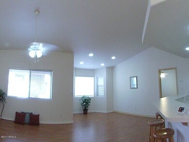 VINTAGE floor plan has dining area