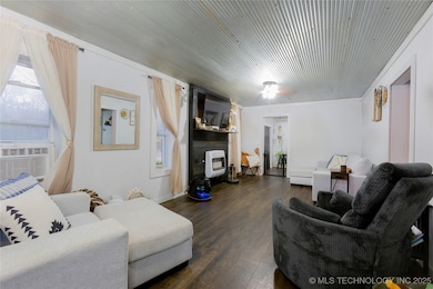 1613 S George Nigh Expy, McAlester, OK 74501 - photo 3