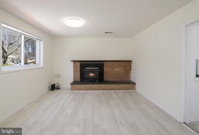 1638 Martha Terrace, Rockville, MD 20852 - photo 5