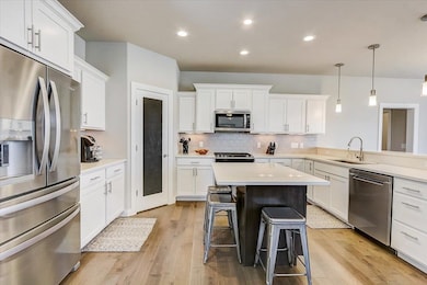 6259 Summit View Dr, Madison, WI 53719 - photo 4