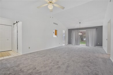 3424 E Prescott Cir unit I24, Cuyahoga Falls, OH 44223 - photo 6