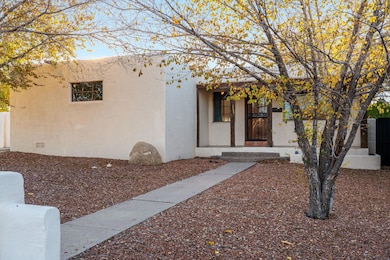 701 Laguayra Dr NE, Albuquerque, NM 87108 - photo 2