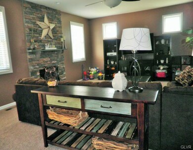 5552 Reid Ln, Allentown, PA 18104 - photo 5