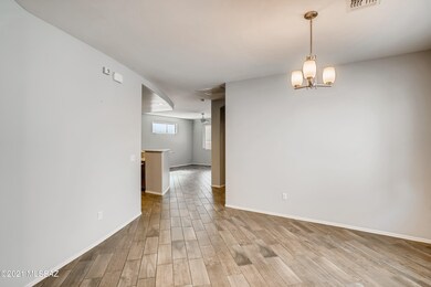 2731 W Checkerspot Dr, Tucson, AZ 85741 - photo 6