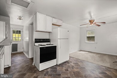 6731 White Rock Rd, Sykesville, MD 21784 - photo 4