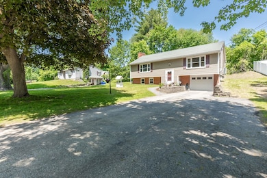 39 Webster St, Hudson, NH 03051 - photo 2