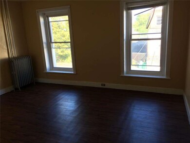 314 N 2nd St, Allentown, PA 18102 - photo 2