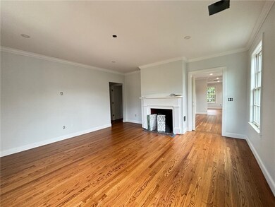 84 John St unit 2, Newport, RI 02840 - photo 3