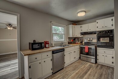 Kitchen1