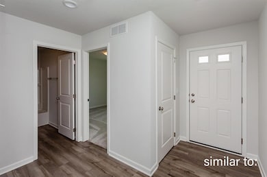 4375 E 44th St, Des Moines, IA 50317 - photo 2