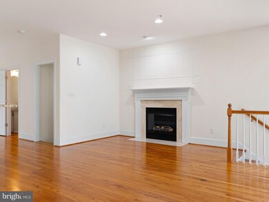 102 Sutton Way, Newark, DE 19711 - photo 4