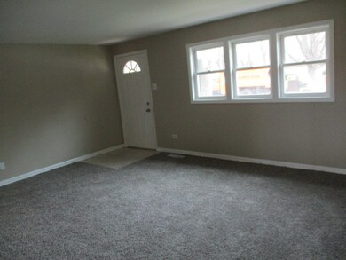 17730 Rosewood Terrace, Country Club Hills, IL 60478 - photo 2