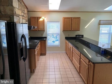 3424 Jermantown Rd, Fairfax, VA 22030 - photo 3