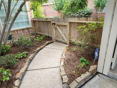 7723 Melody Cir, Houston, TX 77040 - photo 4