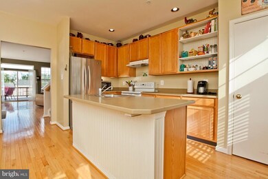 111 Lavenport Cir, Frederick, MD 21702 - photo 5