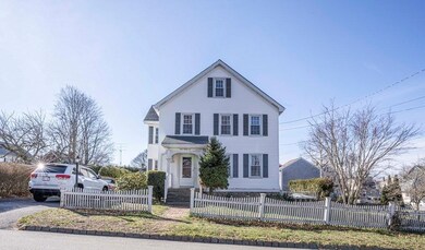 9 Cooke St, Fairhaven, MA 02719 - photo 2