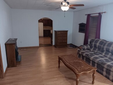 26 Riverview Ave, Branchland, WV 25506 - photo 4