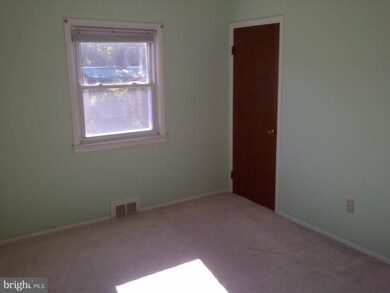 1415 Torrey Place, Hyattsville, MD 20782 - photo 5