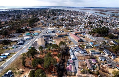 L3 Taylor St unit 3, Chincoteague, VA 23336 - photo 4