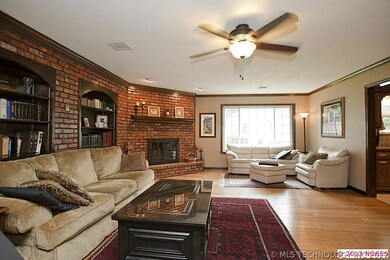 Great room with new bamboo wood floors. Fireplace