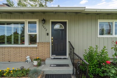 2462 edgemont dr, medford-04