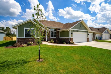 714 N Foxhill Cir, Nixa, MO 65714 - photo 3