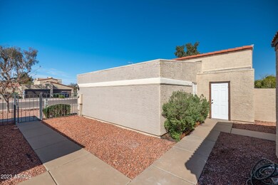 441 E Hidalgo Ave - 03