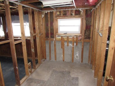 79 Chestnut St, Westbrook, ME 04092 - photo 6