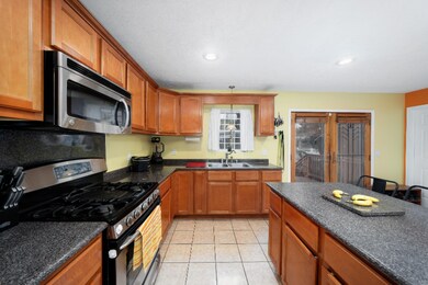1218 Rathbone , Wyoming , MI 49509-13