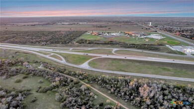 11304 NW Zac Lentz Pkwy, Victoria, TX 77905 - photo 6