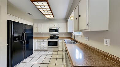 23234 Wintergate Dr, Spring, TX 77373 - photo 5