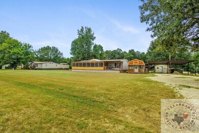 102 Jeff Dr, Texarkana, TX 75501 - photo 2