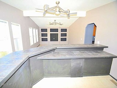 023-234486-family-room-2