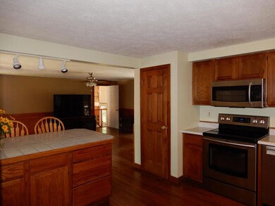 10 Deerfield Cir, Standish, ME 04084 - photo 4