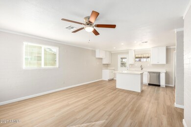 6634 N 53rd Ave, Glendale, AZ 85301 - photo 3