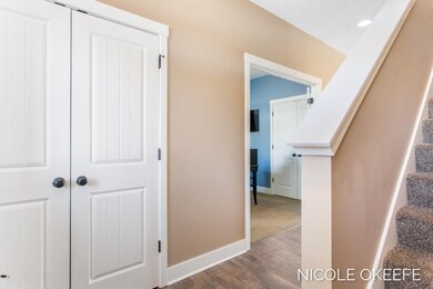 1658 Planters Row Dr, Byron Center-25