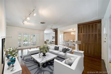 Wonderful Social Spaces (Virtual Staging)