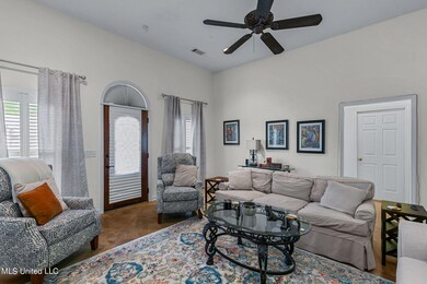6-web-or-mls-624 Summer Pl-6