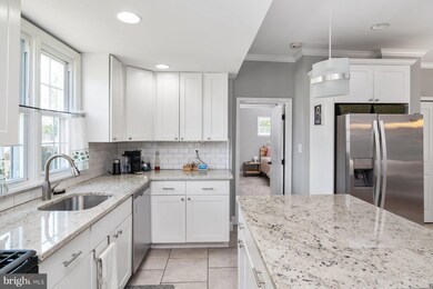 137 Clyde Ave, Halethorpe, MD 21227 - photo 7