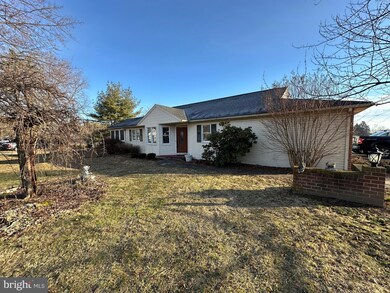 509 Huntington Ave, Enola, PA 17025 - photo 2