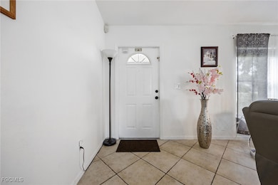 509 SW 10th Place, Cape Coral, FL 33991 - photo 5