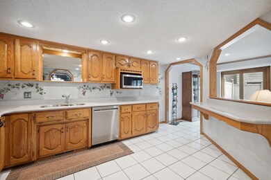 12115 Dogwood St NW, Coon Rapids, MN 55448 - photo 6