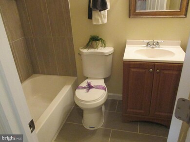 1604 Opus Ave, Capitol Heights, MD 20743 - photo 7